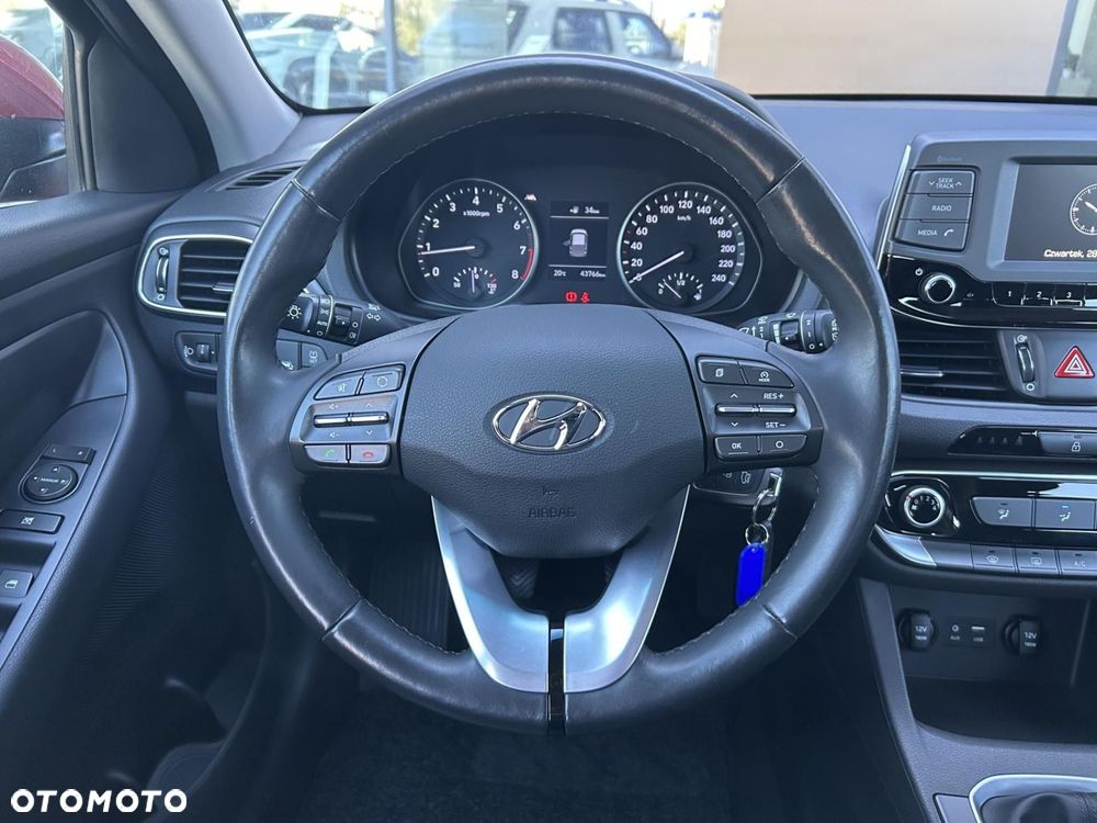 Hyundai i30 - 16