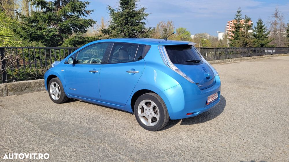 Nissan LEAF - 3