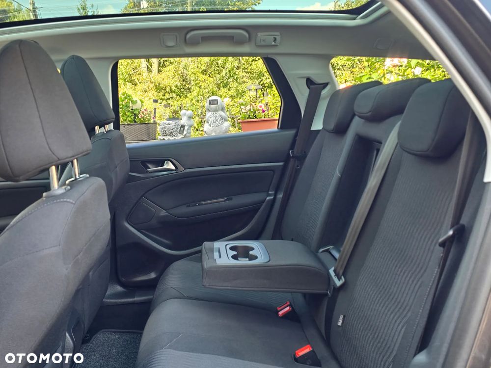 Peugeot 308 1.6 BlueHDi Business Line S&S - 24