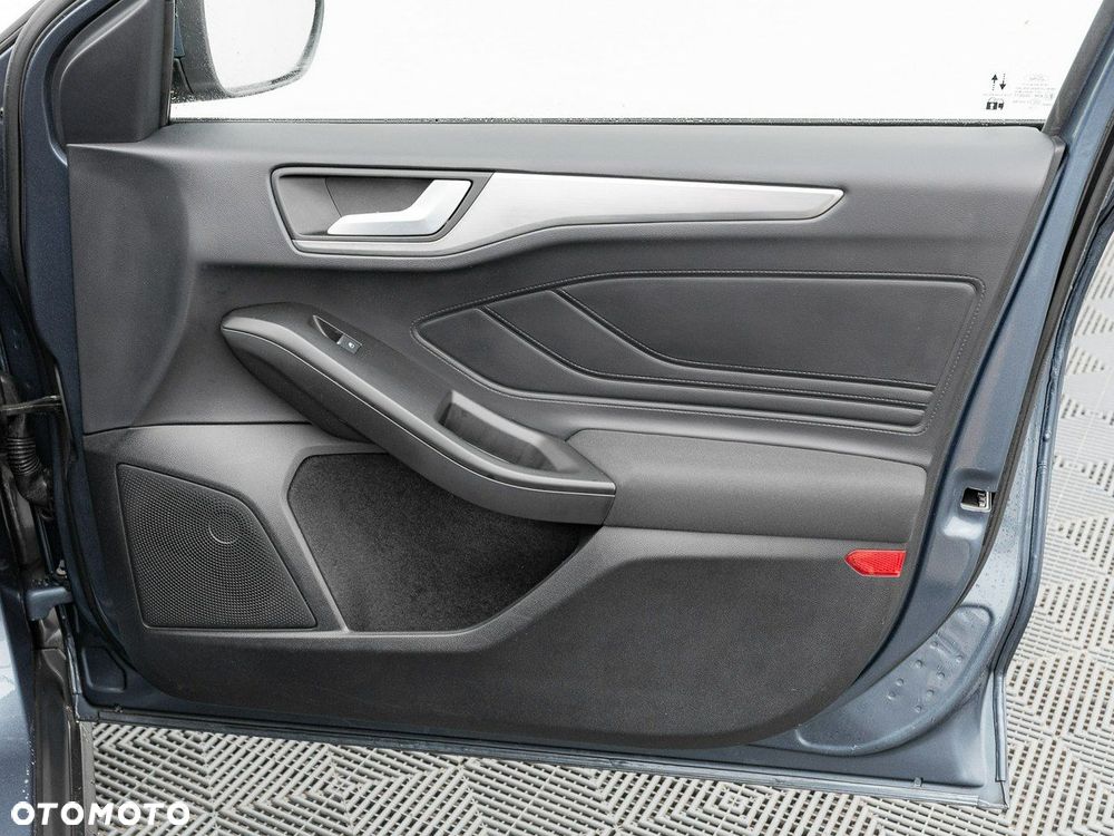 Ford Focus - 28
