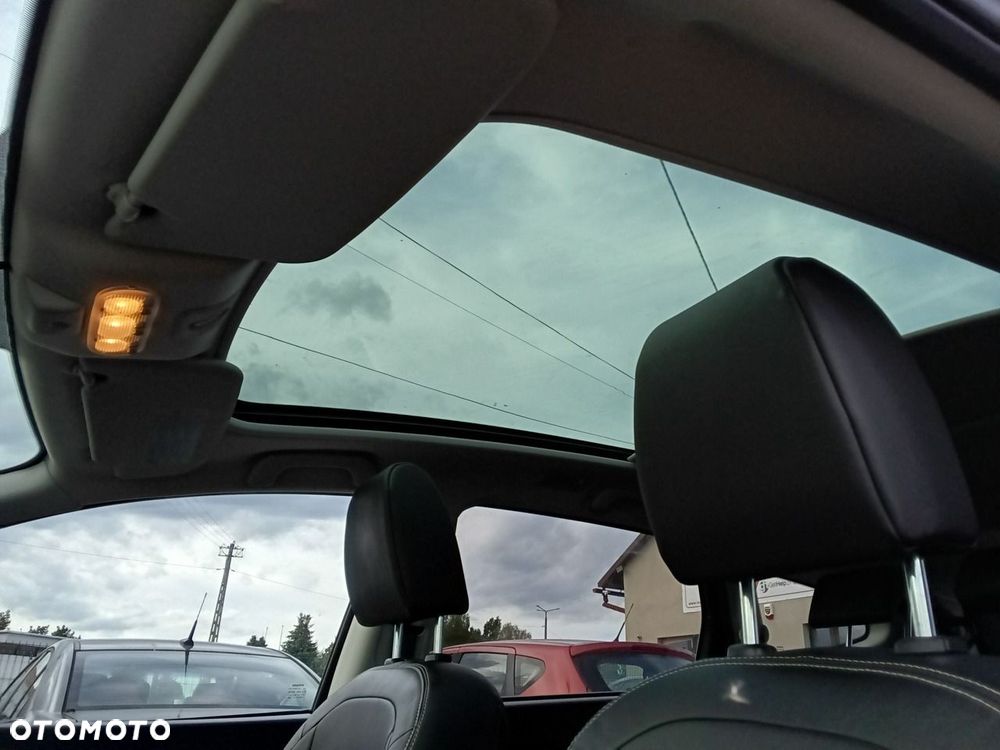 Nissan Qashqai+2 - 17