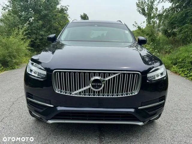 Volvo XC 90 - 3