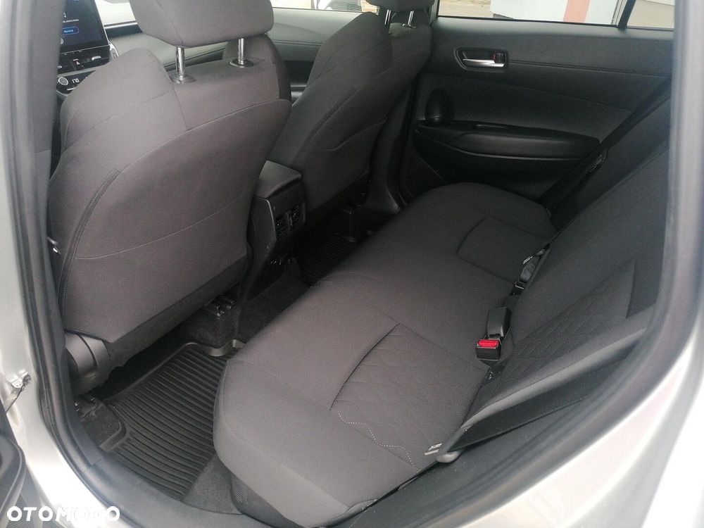 Toyota Corolla Cross - 14