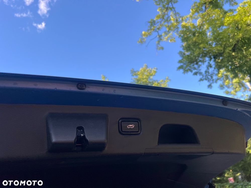 Kia Ceed 1.6 GDI DCT OPF Platinum Edition - 22