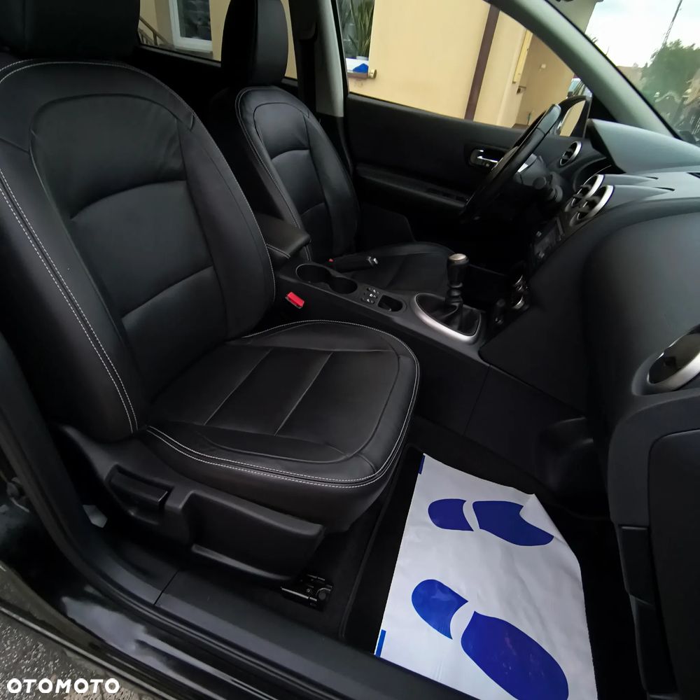 Nissan Qashqai+2 2.0 360 - 10