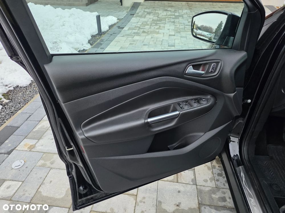 Ford Kuga 1.6 EcoBoost FWD Titanium ASS - 17