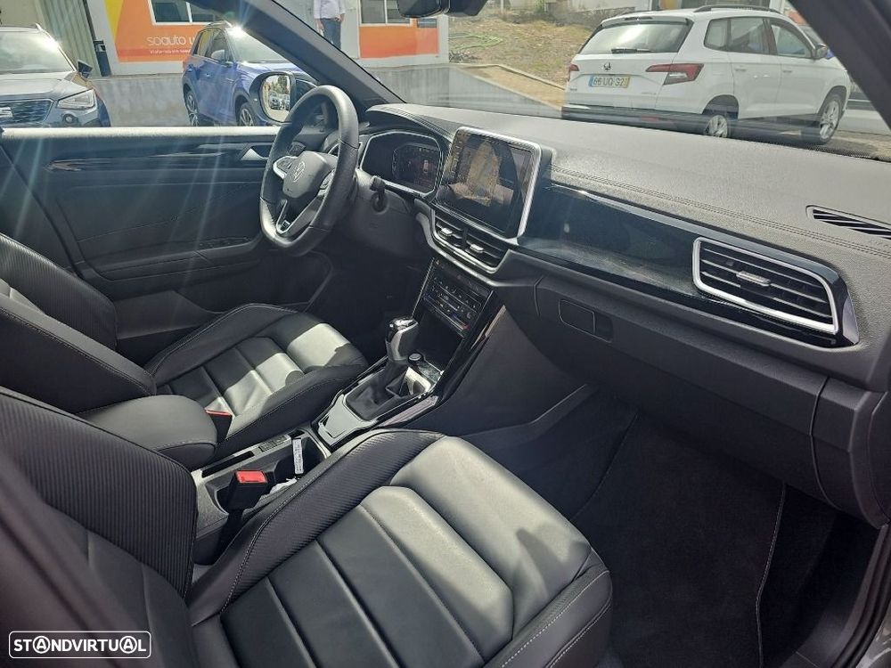 VW T-Roc 1.5 TSI R-Line DSG - 16