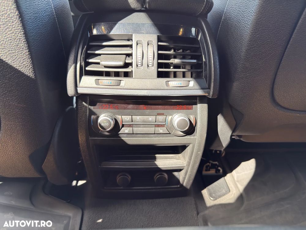 BMW X5 xDrive30d - 31