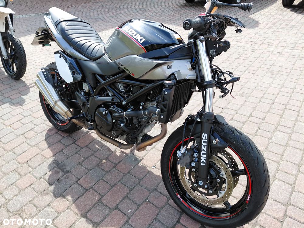 Suzuki SV - 7