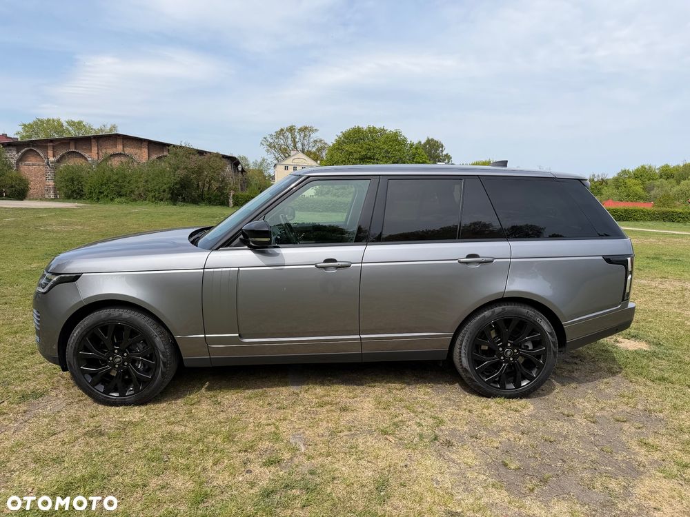 Land Rover Range Rover P400 Vogue