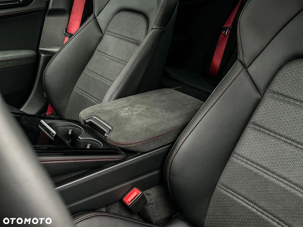 Porsche Panamera - 26