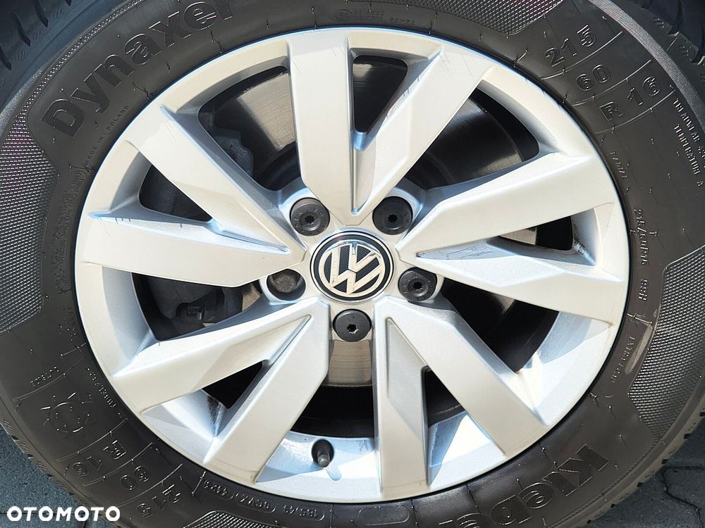 Volkswagen Passat - 14