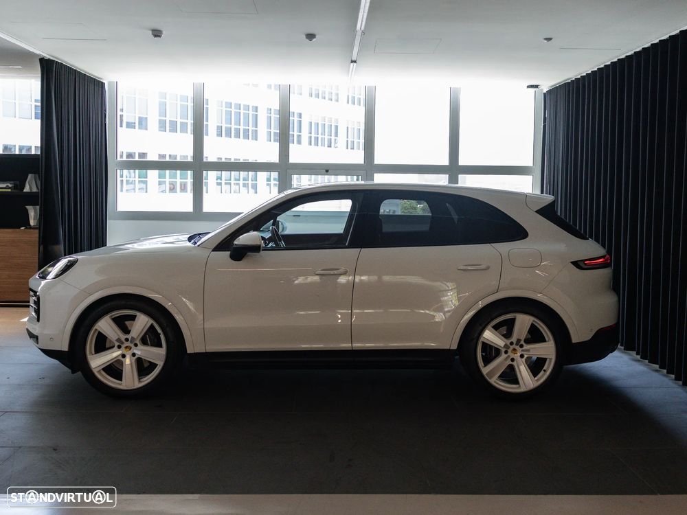 Porsche Cayenne E-Hybrid - 9