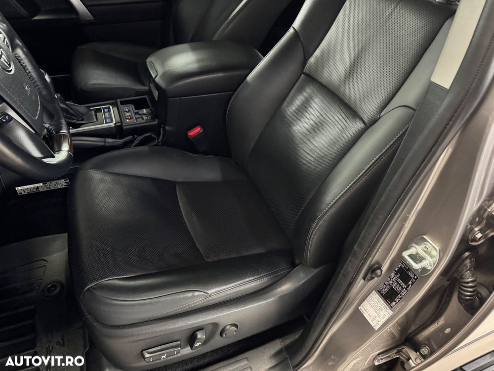 Toyota Land Cruiser 2.8 D-4D Automatik TEC-Edition - 18