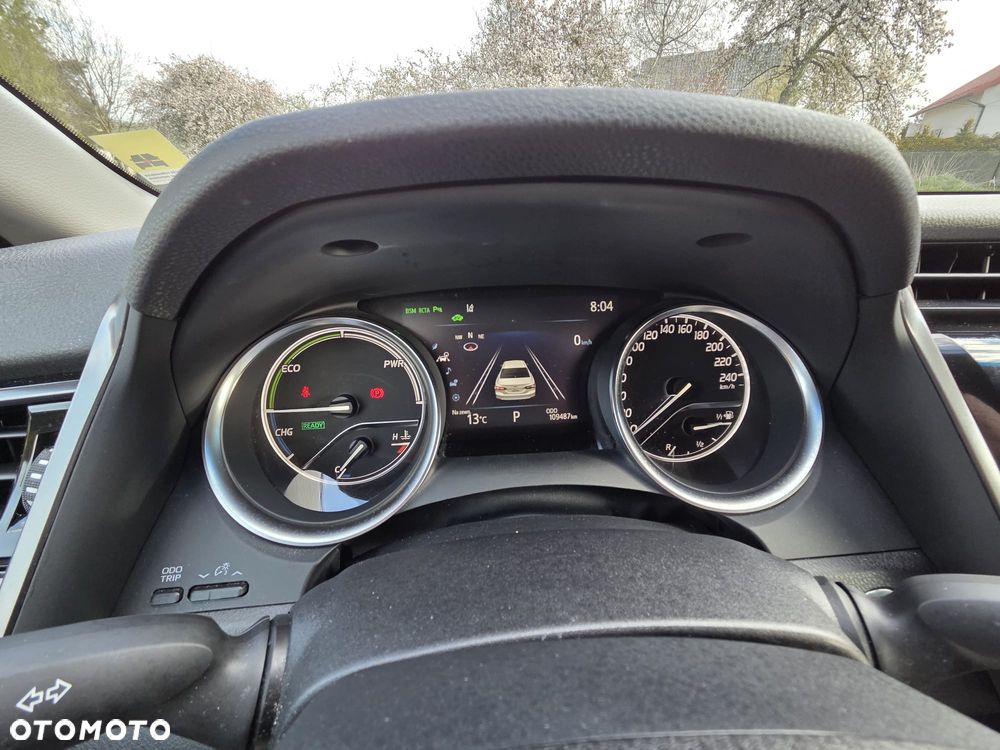 Toyota Camry 2.5 Hybrid Executive CVT - 10