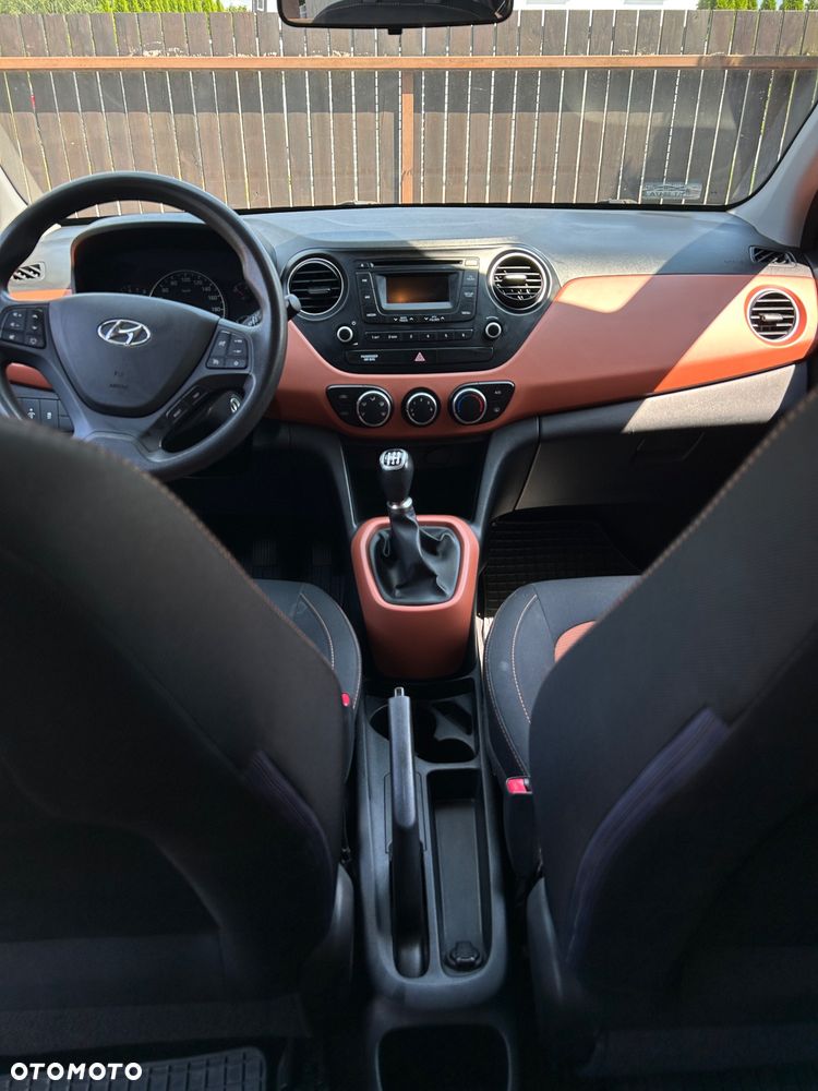 Hyundai i10 - 17