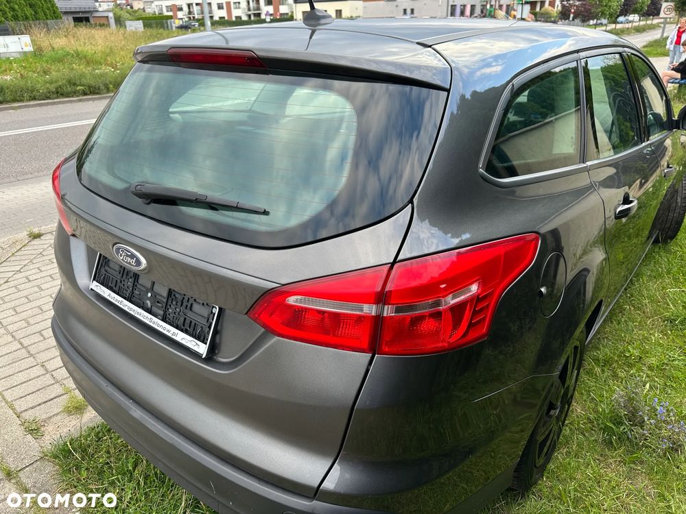 Ford Focus - 13