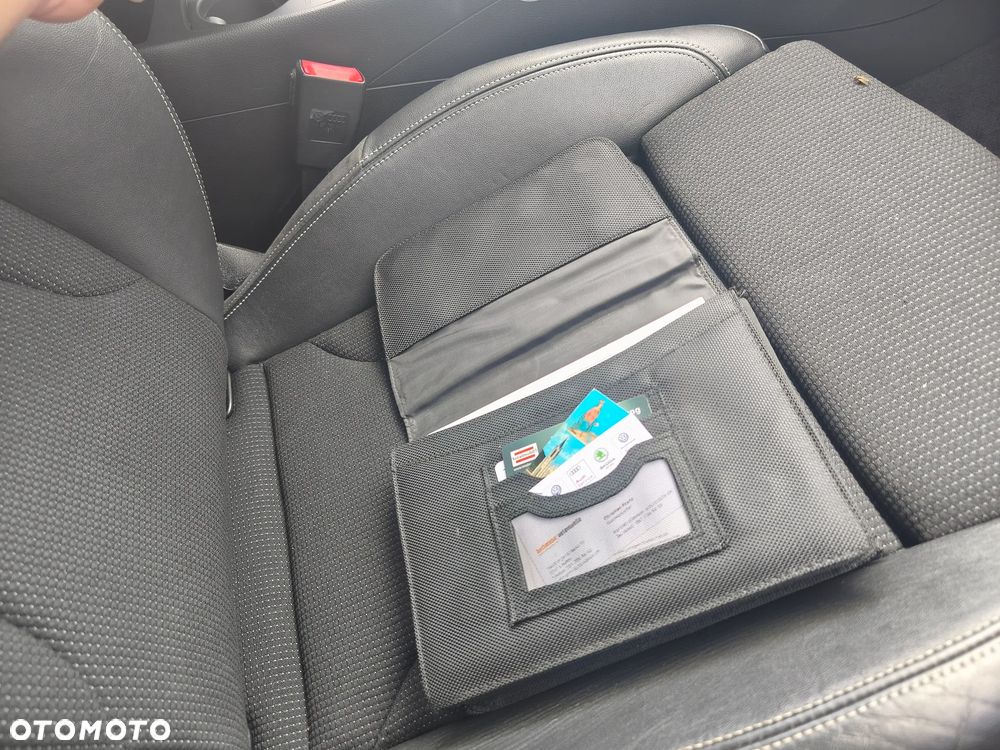 Audi A4 Avant 2.0 TFSI quattro S tronic S line Sportpaket - 26