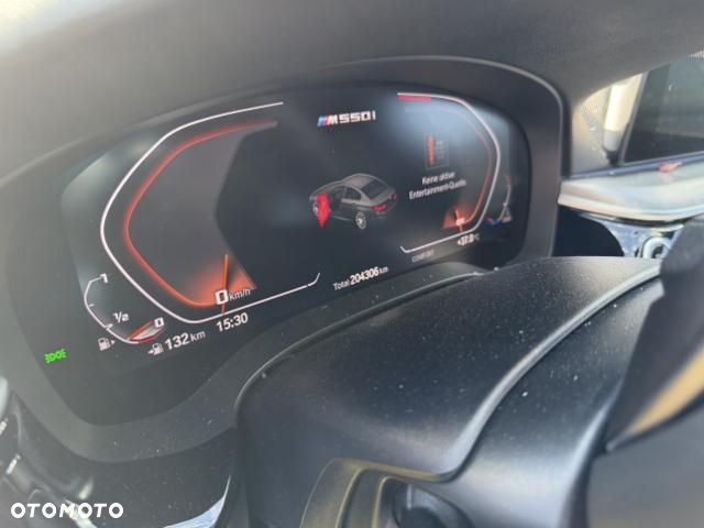 BMW Seria 5 M550i xDrive - 12