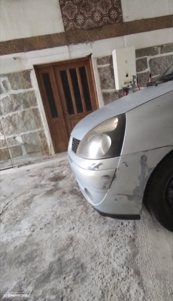 Renault Clio 1.5 dCi Extreme - 2