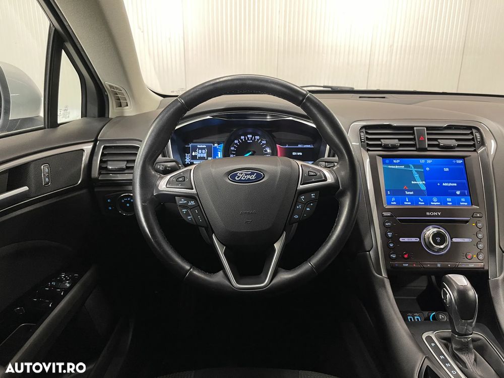Ford Mondeo 2.0 HEV Titanium - 7