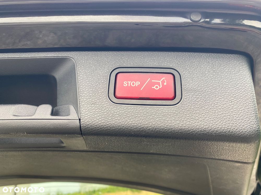 Mercedes-Benz GLK 250 CDI DPF 4Matic BlueEFFICIENCY 7G-TRONIC SPORT EDITION - 22