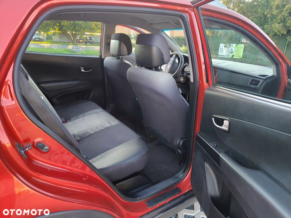 SsangYong/KGM Korando 2.0 e-XDi Sapphire 2WD - 12