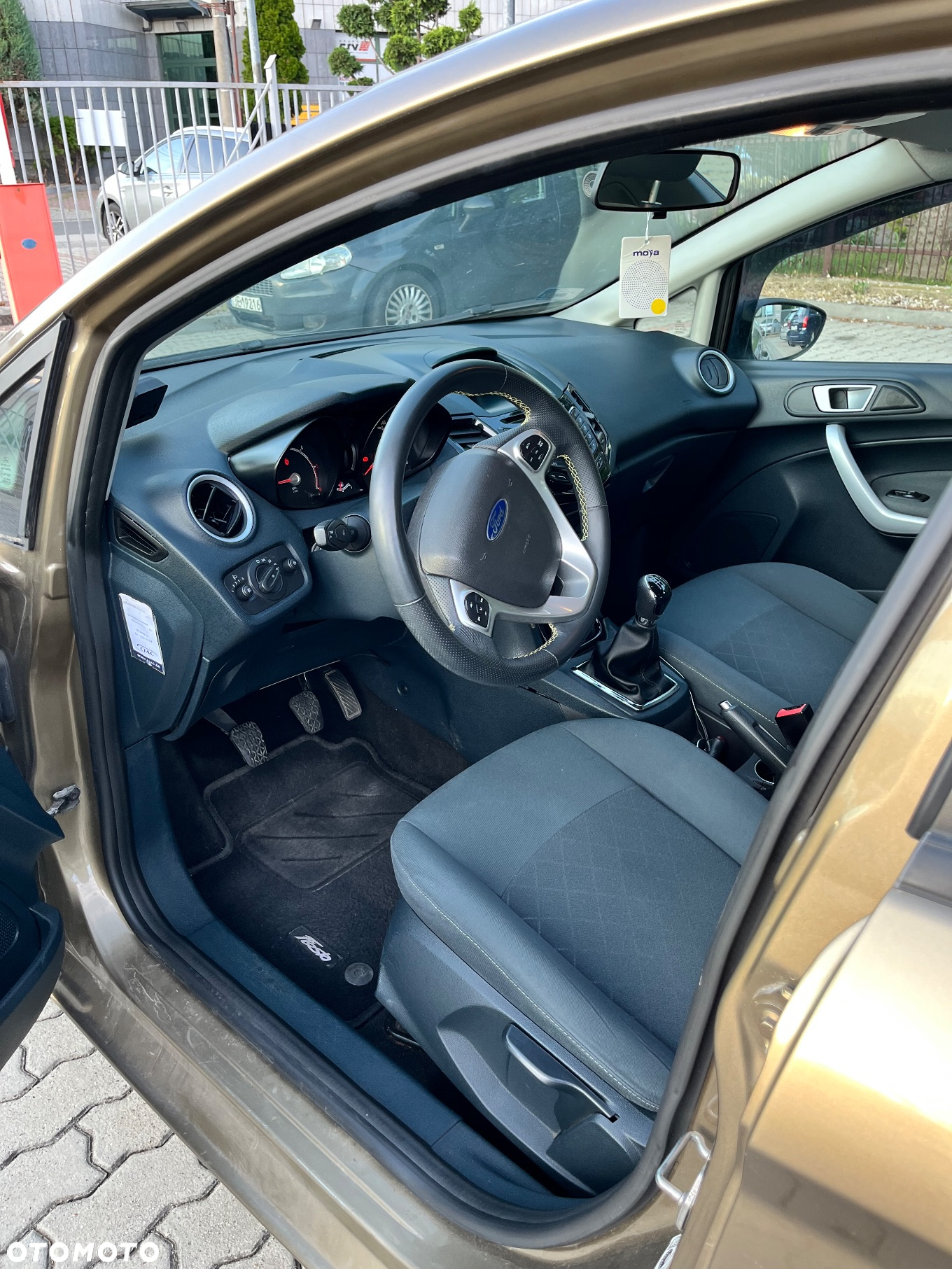 Ford Fiesta 1.6 TDCi Trend - 8