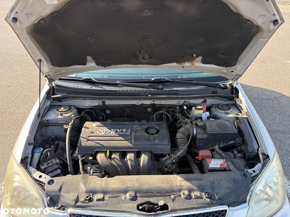 Toyota Corolla 1.6 VVT-i Sol - 16