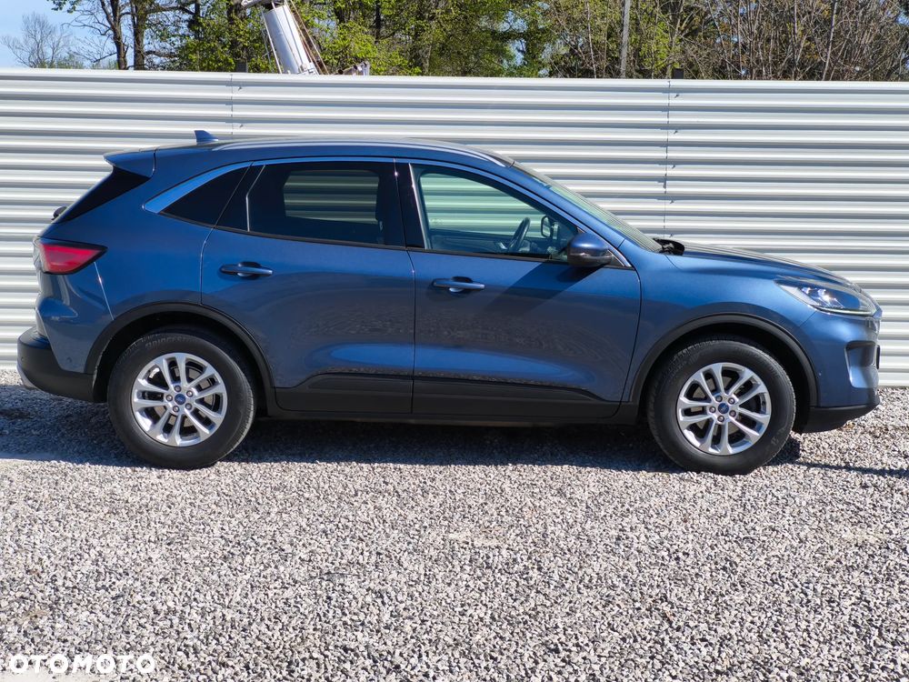 Ford Kuga 2.5 FHEV AWD Titanium X - 24