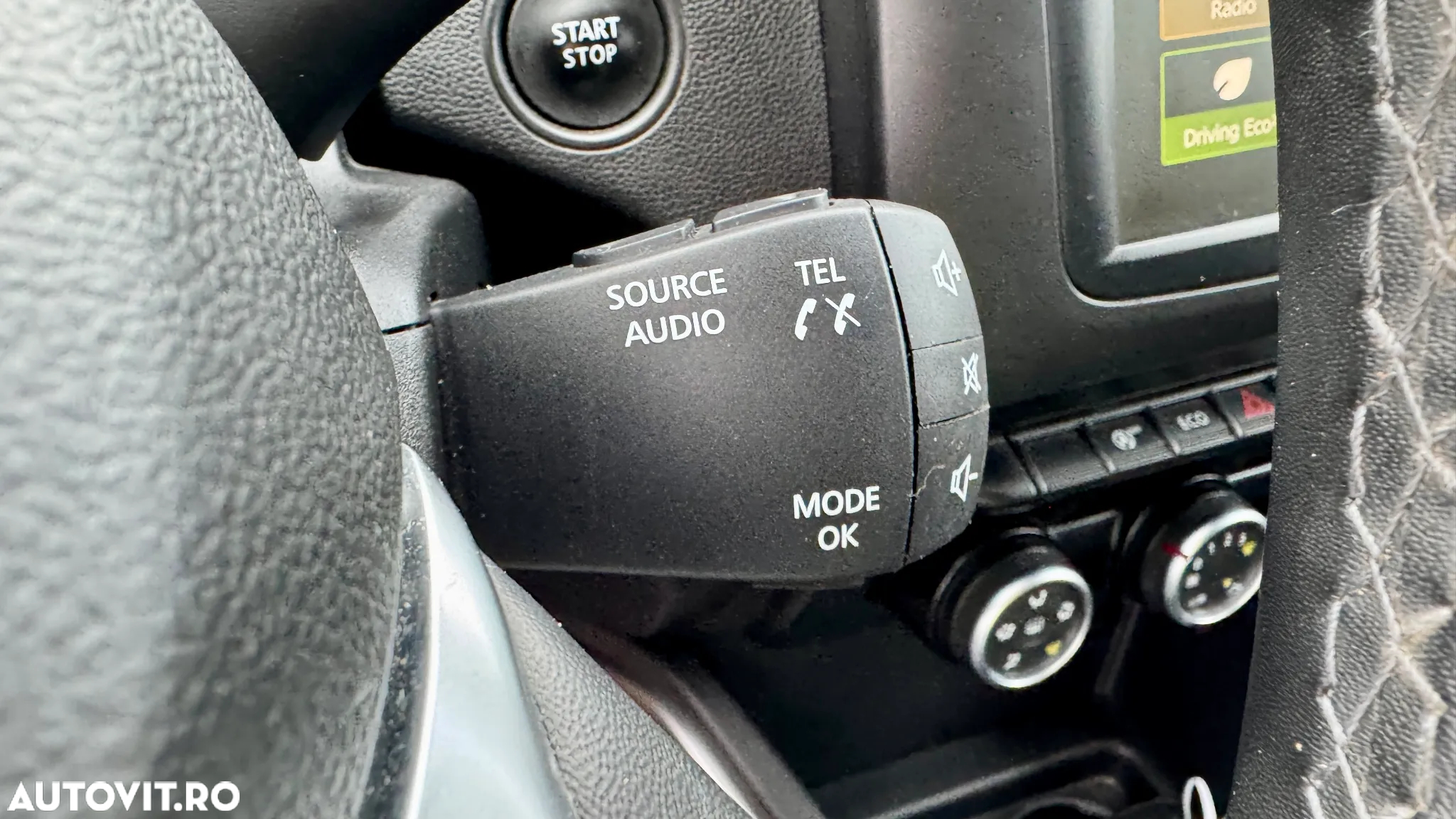 Dacia Duster 1.6 SCe Prestige jante 17" - 17