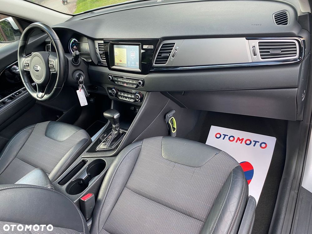 Kia Niro 1.6 GDI Hybrid M - 3