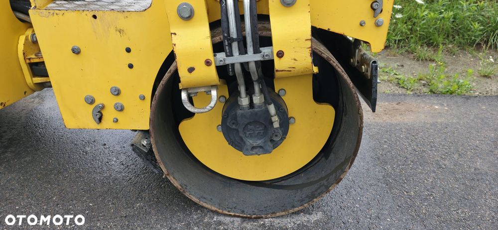Bomag BW100 ADM-5   / Dynapac  /  Hamm - 8