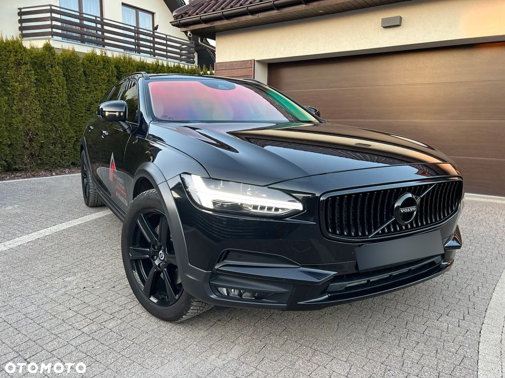 Volvo V90 Cross Country D5 AWD Pro - 17