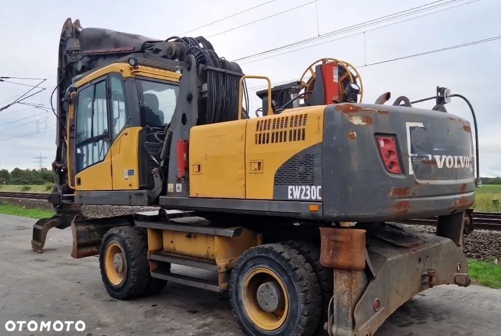 Volvo EW230C koparka kołowa przeładunkowa - 5