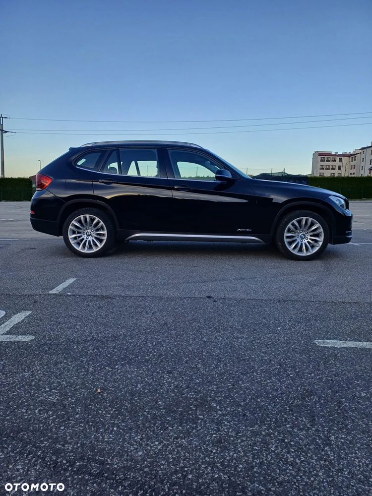BMW X1 xDrive18d Sport Line - 6