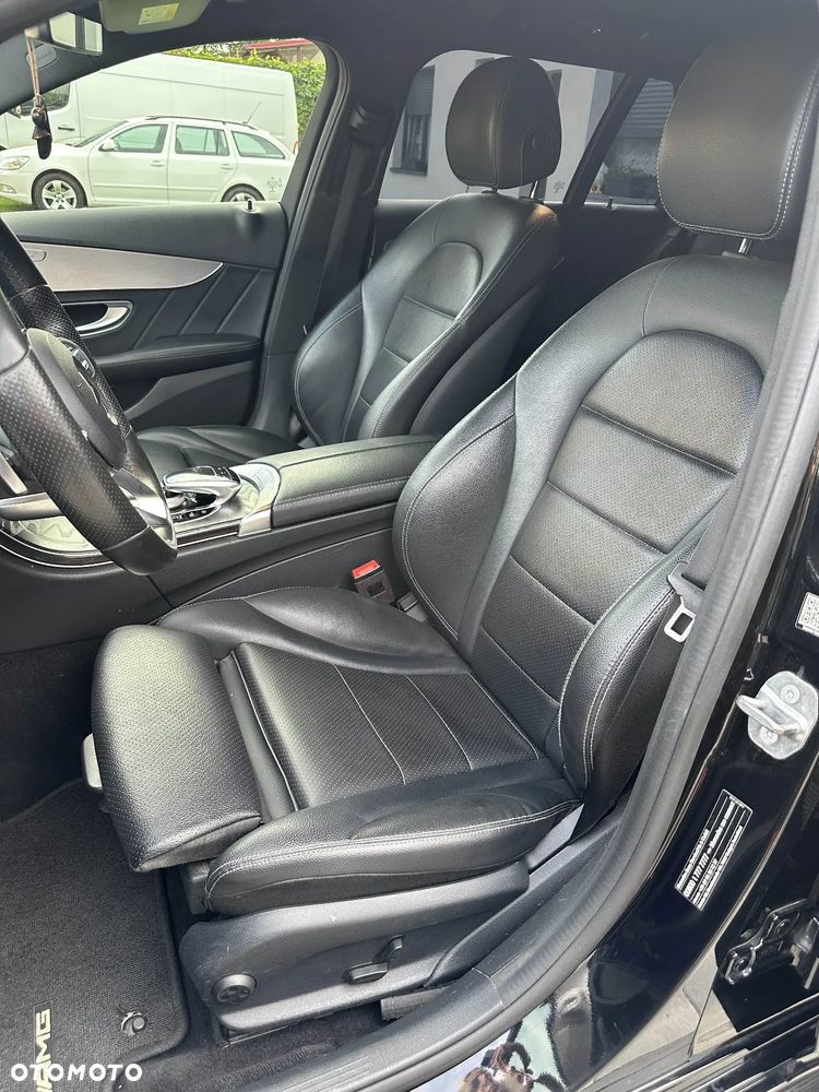 Mercedes-Benz Klasa C 300 d 4MATIC 9G-TRONIC - 23