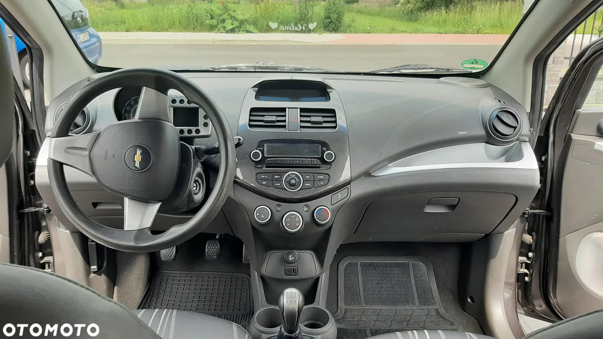 Chevrolet Spark 1.0 - 11