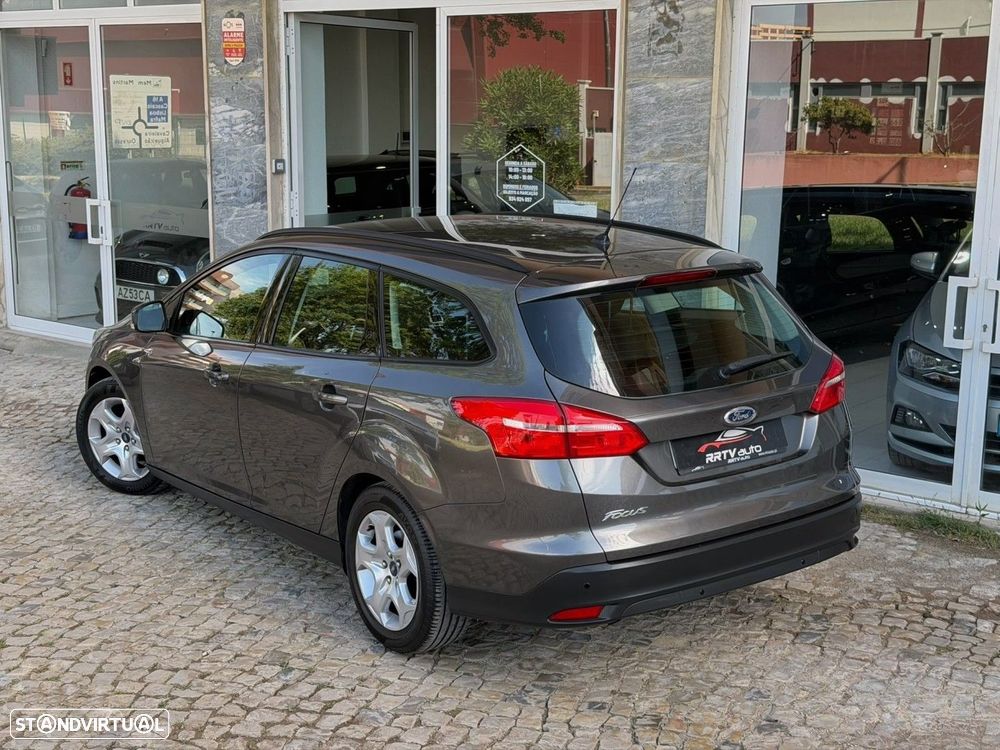 Ford Focus SW 1.0 EcoBoost Business - 5