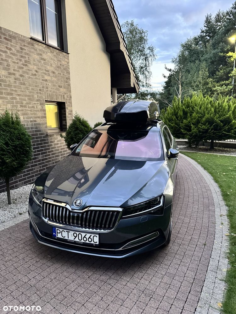 Skoda Superb 2.0 TDI DSG Premium Edition - 1