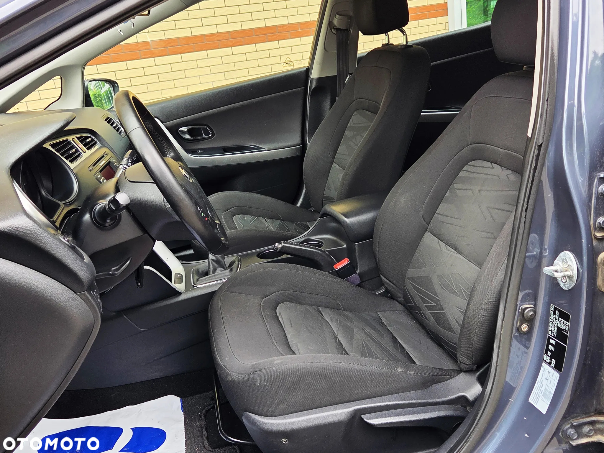 Kia Ceed - 7