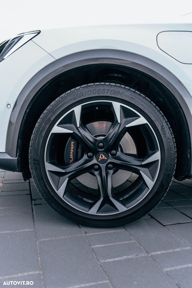 Cupra Formentor 1.4 e-HYBRID PHEV VZ - 29