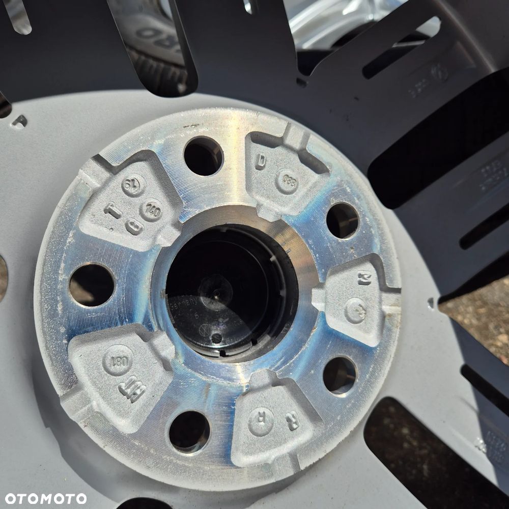 ZIMA NOWE KOŁA ORYGI. VW TIGUAN 2 R-LINE Q3 SKODA KODIAQ TARRACO 235/50 R19 - 13