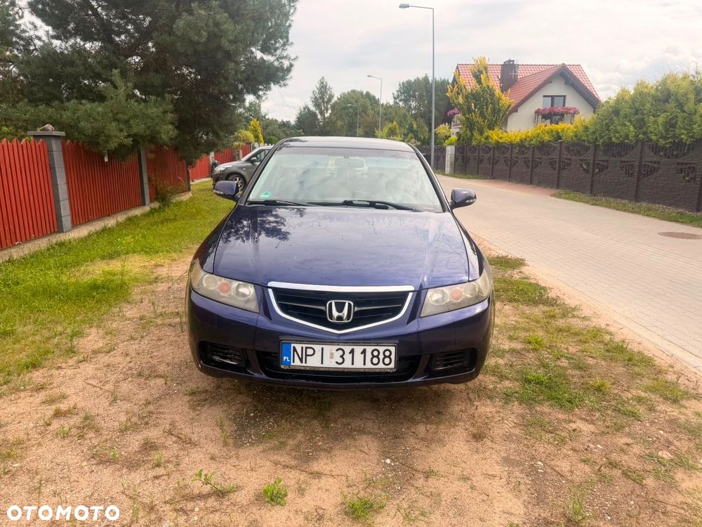Honda Accord - 2
