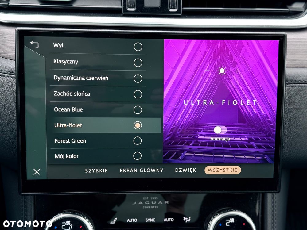 Jaguar F-Pace 2.0 D200 mHEV AWD SE - 24