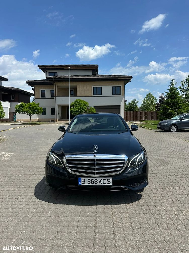 Mercedes-Benz E 220 d Aut. - 2