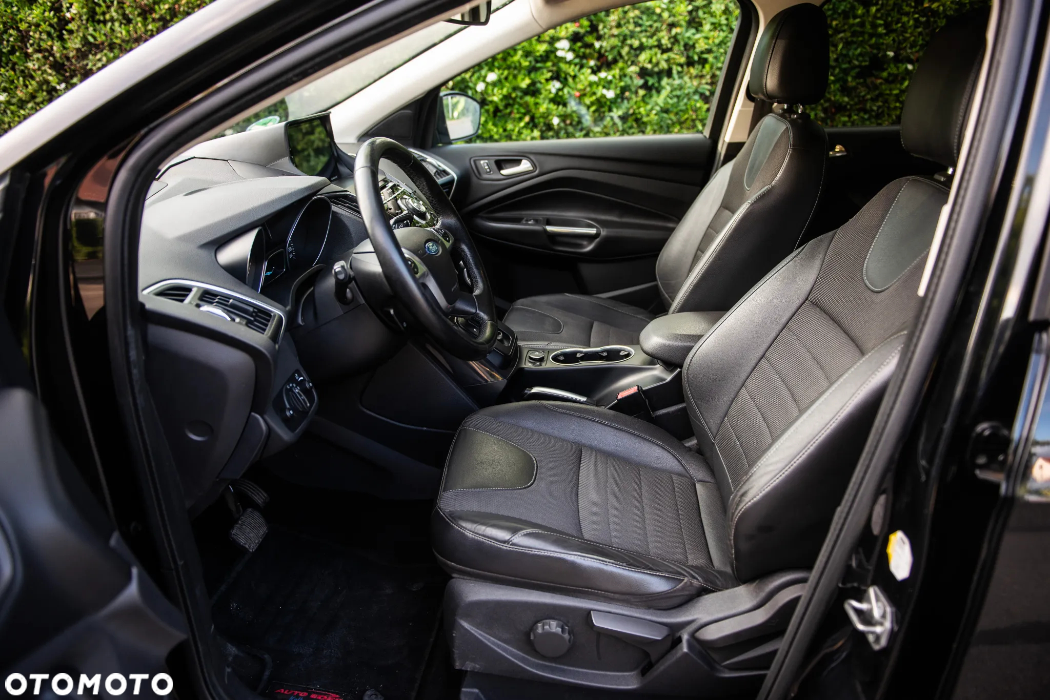 Ford Kuga 2.0 TDCi 4WD Titanium - 19