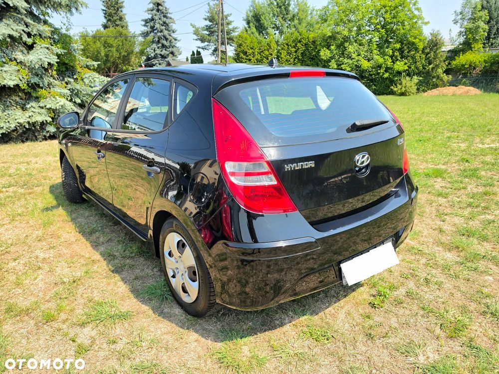 Hyundai i30 1.4 FIFA WM Edition - 4