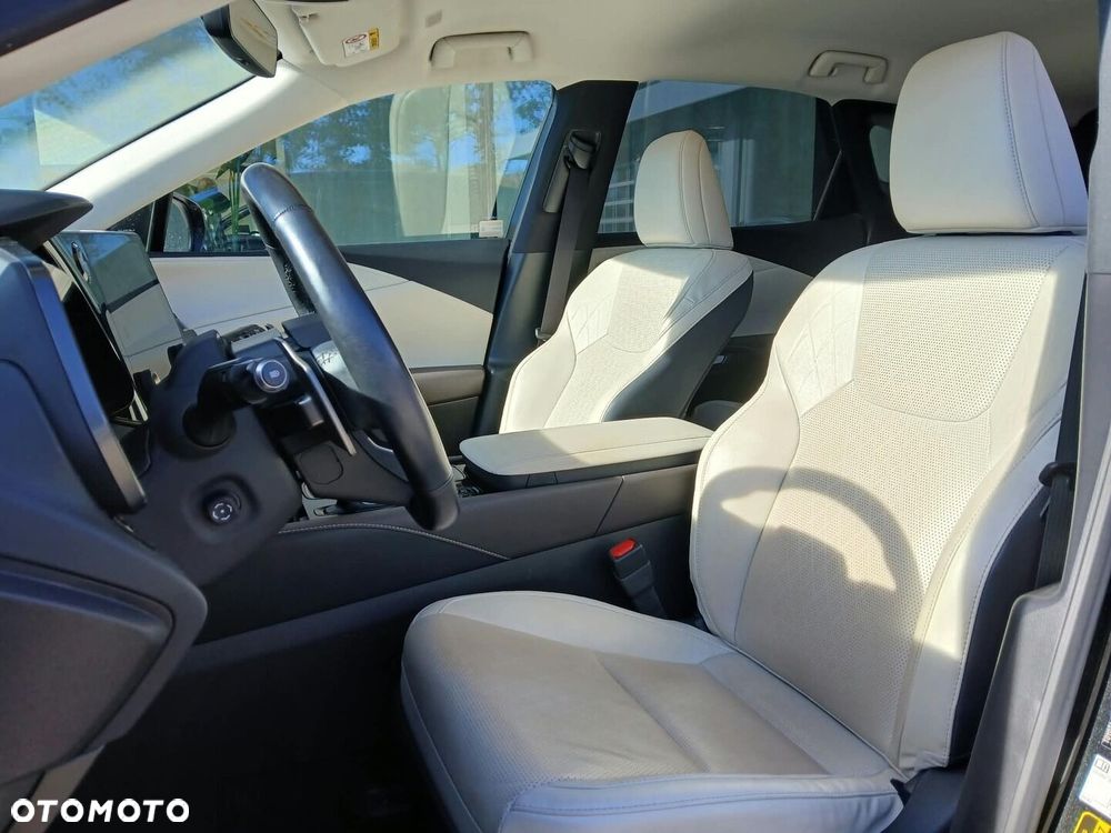 Lexus RX 2023
