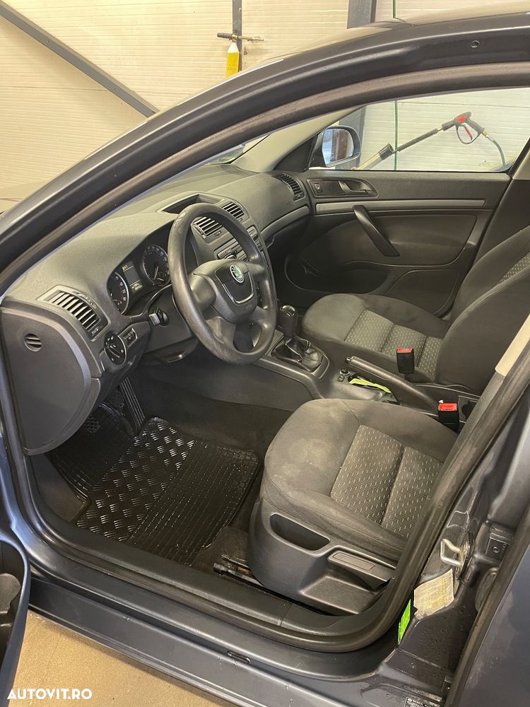 Skoda Octavia 1.6 TDI DPF Classic - 5
